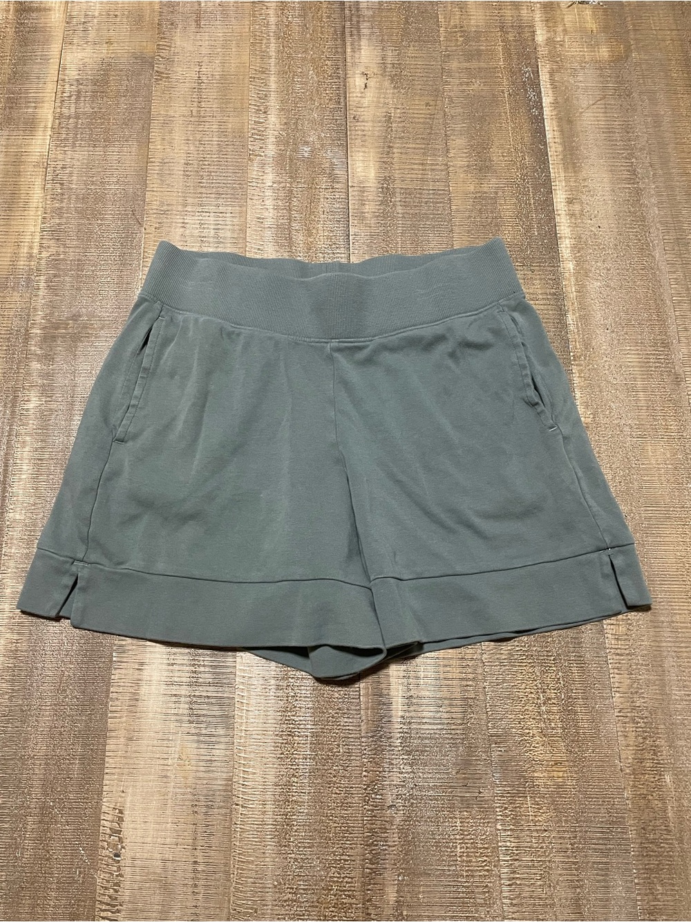 Pact Women’s Casual Pull-On Shorts in Sage Green